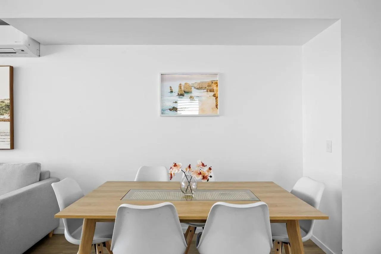 Azure River Side Townhouse Maroochydore 0*,  Australia